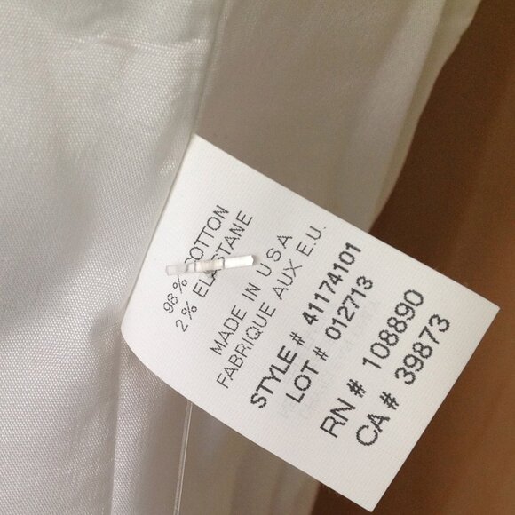 Kulson White Blazer - Size 2 - Picture 11 of 11